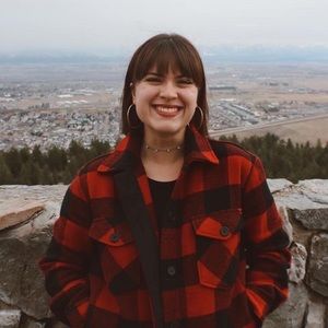 Meet your Posher, Hannah